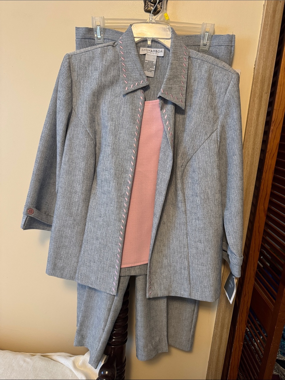 Sag Harbor 3 piece Women's Light Gray Blazer with Pink Trim and pant